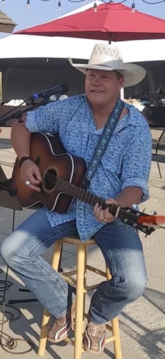 Gallery photo 8 of Duey Acoustic/Duey & Unbroken