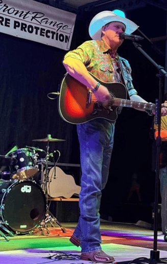 Gallery photo 14 of Duey Acoustic/Duey & Unbroken