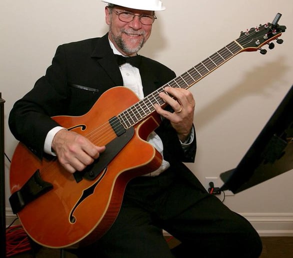 Gallery photo 4 of Dunstan Morey - Guitarist