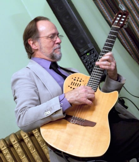 Gallery photo 5 of Dunstan Morey - Guitarist