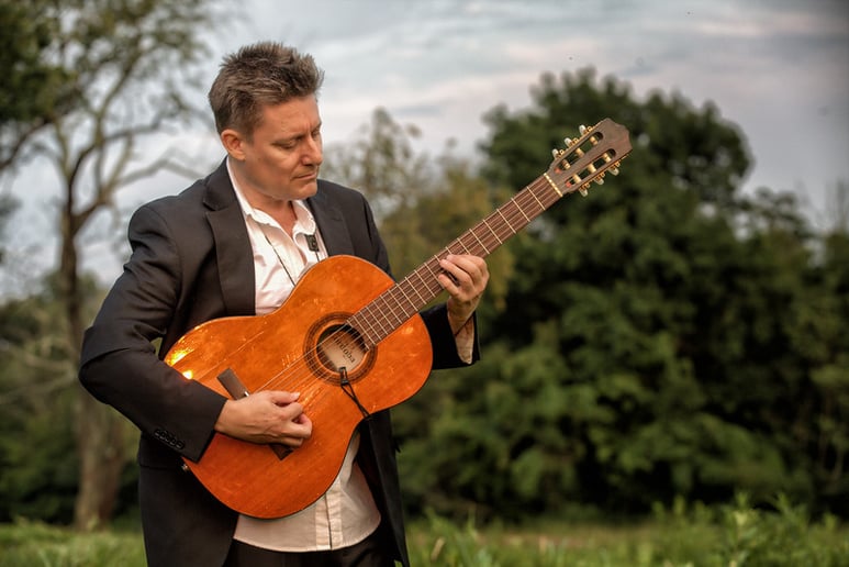 Gallery photo 1 of Steve Bloom, Guitar