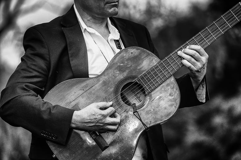 Gallery photo 5 of Steve Bloom, Guitar