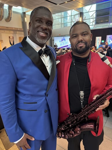 Gallery photo 3 of Oscar Dupree III - Saxophonist