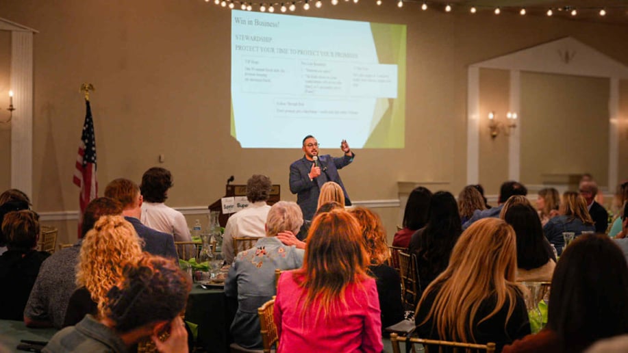 Gallery photo 22 of Dustin Dale Keynote/Motivational Speaker