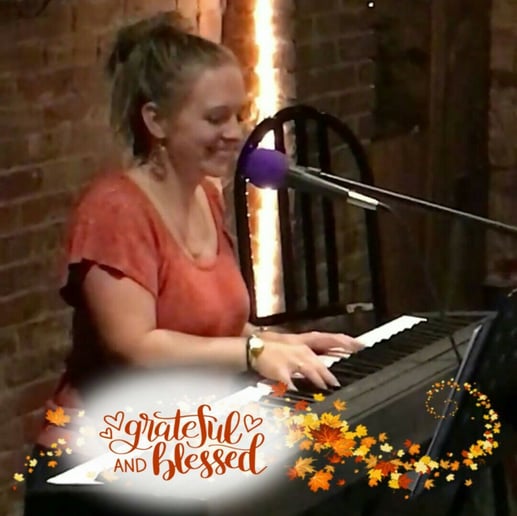 Gallery photo 5 of Dustina Rose Music