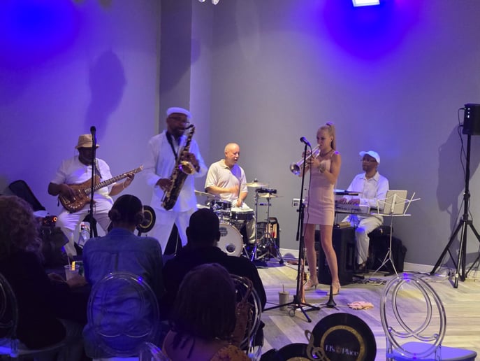 Gallery photo 5 of DWQ Jazz Band