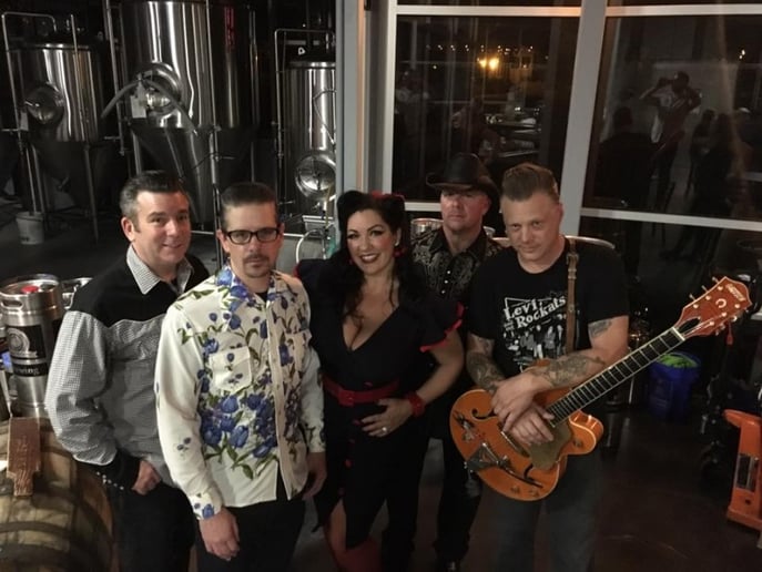 Gallery photo 8 of Dyana and The Cherry Kings