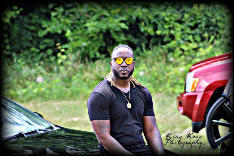 Gallery photo 1 of Dynamic Drummer