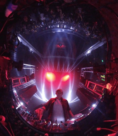 Gallery photo 2 of E. B. T.