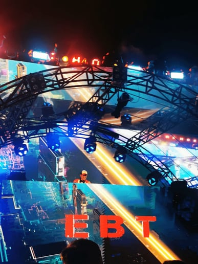 Gallery photo 4 of E. B. T.