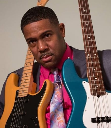 Gallery photo 4 of Earl Carter