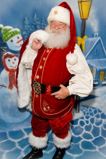 Gallery photo 2 of East Dallas Santa