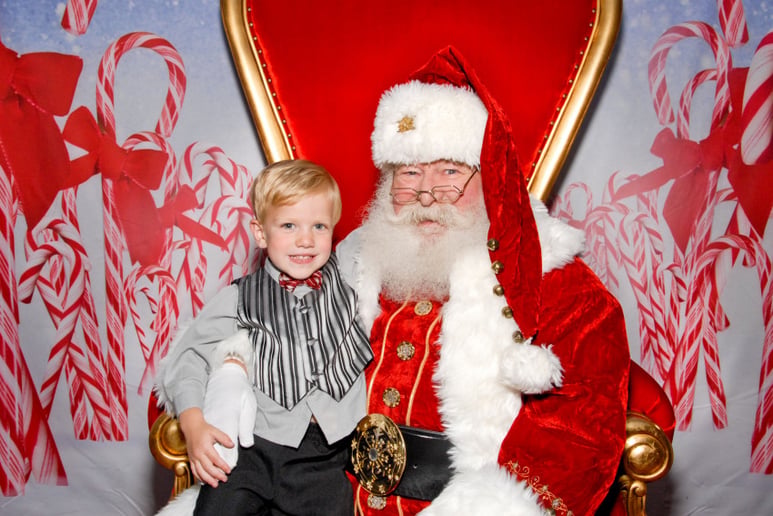 Gallery photo 4 of East Dallas Santa
