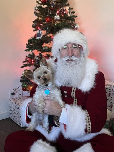 Gallery photo 2 of East Texas Santa