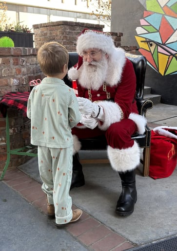 Gallery photo 3 of East Texas Santa