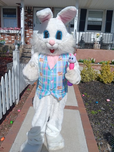 Gallery photo 10 of Easter Bunny by Holiday Helpings