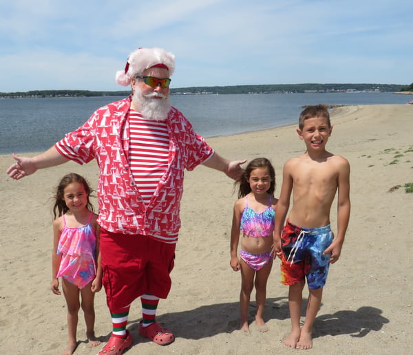 Gallery photo 3 of Teejay's Holiday Characters