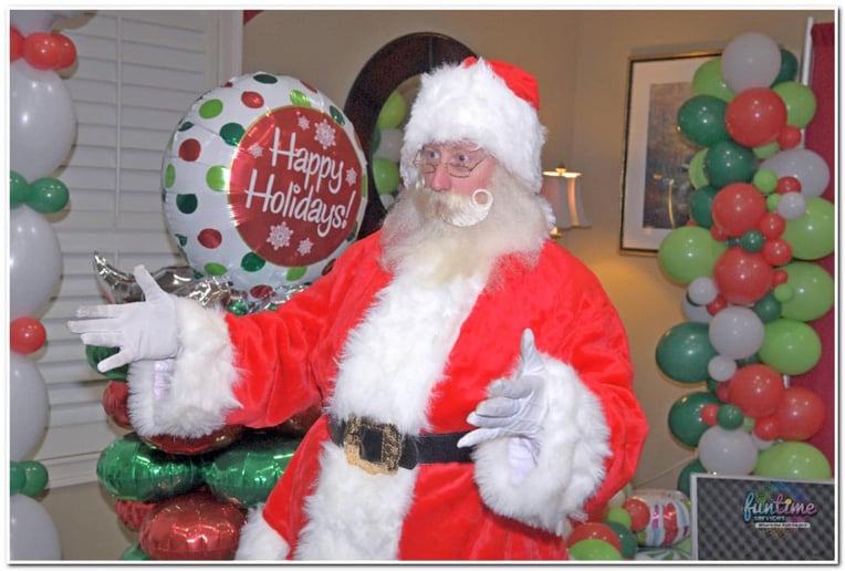 Gallery photo 33 of Santa Stops By - By Funtime Services