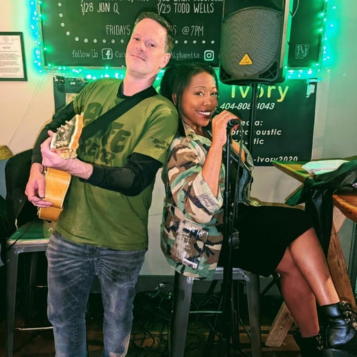 Gallery photo 7 of Ebony and Ivory Acoustic
