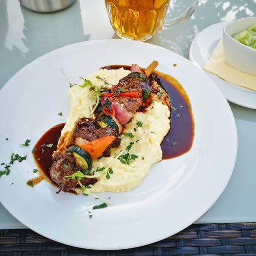 Gallery photo 5 of Ebony Eyes Soul Food
