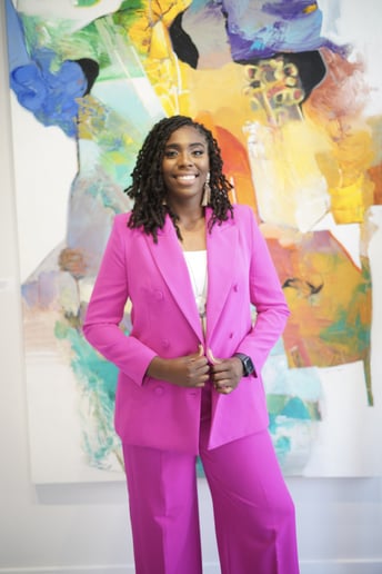Gallery photo 4 of Ebony Sherman