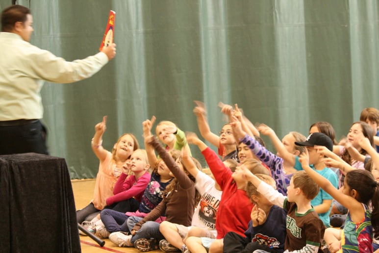 Gallery photo 13 of Ed Garcia - Magic & Illusion