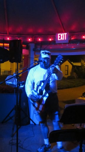 Gallery photo 13 of Ed Kelleher/one man band