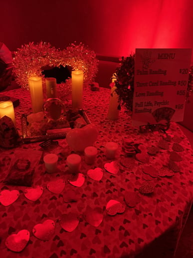 Gallery photo 1 of Edgewater Psychic