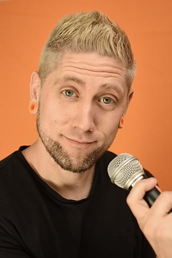 Gallery photo 2 of Edgy Club-Style Comedian