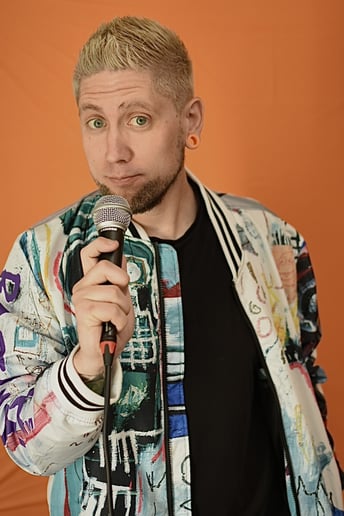 Gallery photo 4 of Edgy Club-Style Comedian