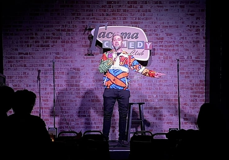 Gallery photo 7 of Edgy Club-Style Comedian