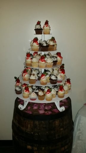 Gallery photo 4 of Edible's & Co.