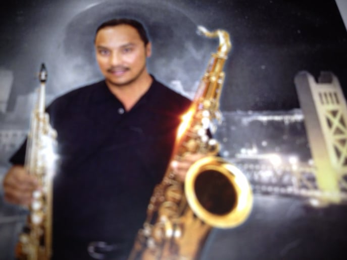 Gallery photo 2 of Edmund Simental Band