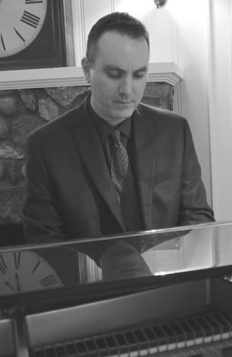 Gallery photo 1 of Edward Daniels Ensembles