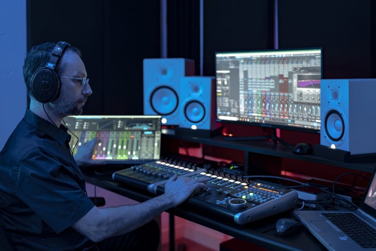 Gallery photo 2 of Studio Sound for Your Band's LiveStreams