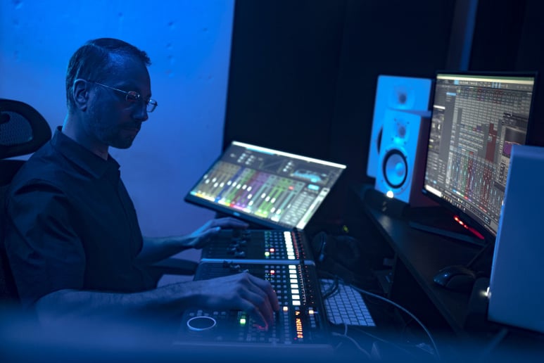 Gallery photo 3 of Studio Sound for Your Band's LiveStreams