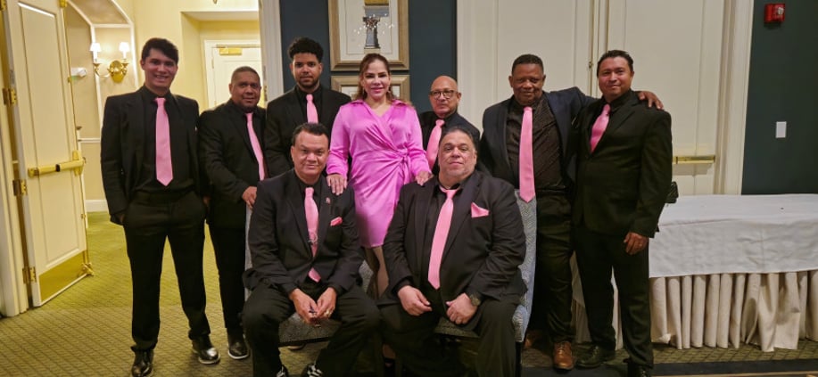 Gallery photo 1 of Willie Colon y El Grupo Chevere