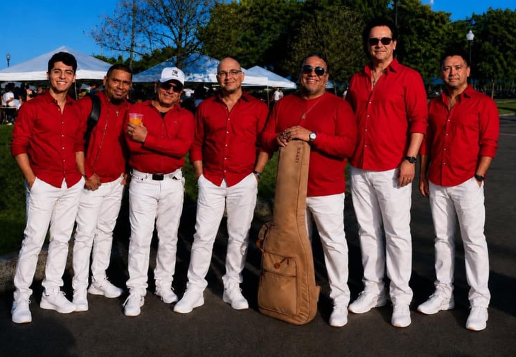 Gallery photo 12 of Willie Colon y El Grupo Chevere