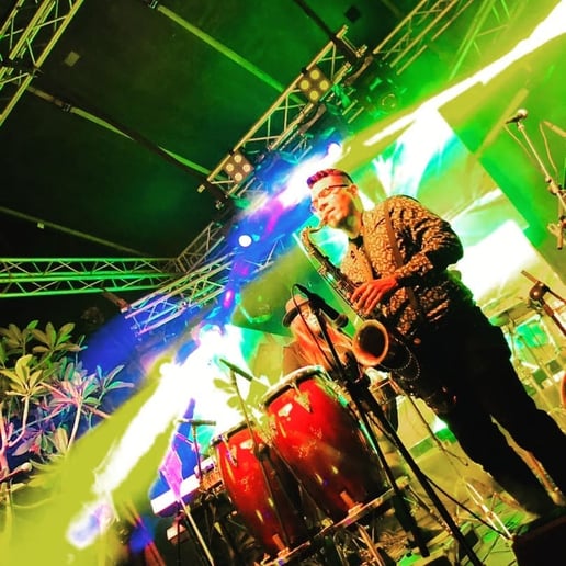 Gallery photo 2 of El mundo del Saxo Latino