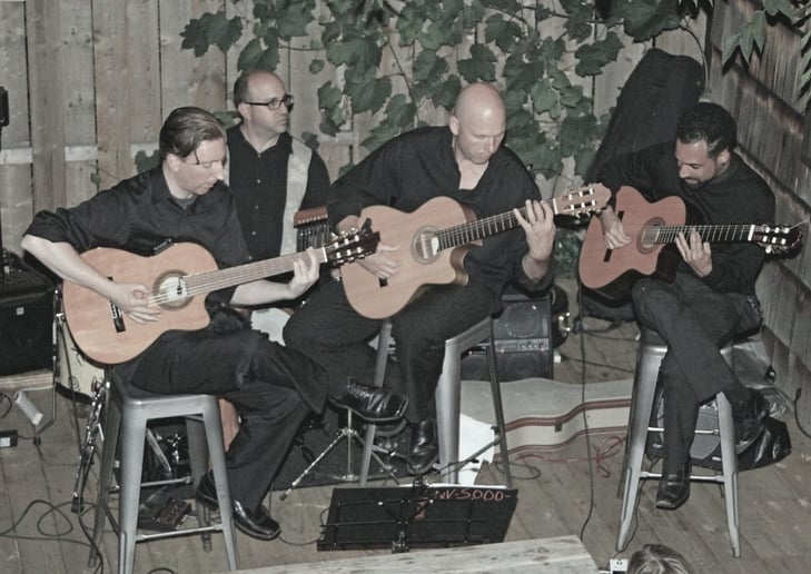 Gallery photo 1 of El Rojo Jazz