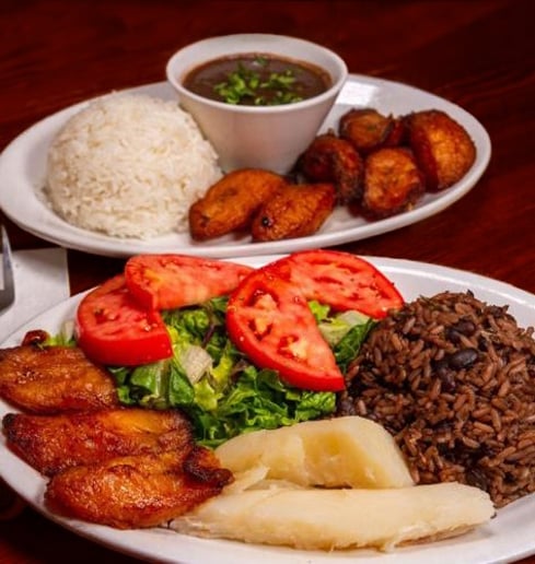 Gallery photo 7 of El Sabor De Yamila Catering Food Service