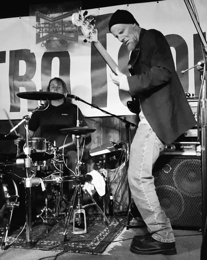 Gallery photo 4 of The Deadbeat Club