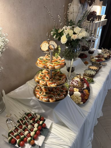 Gallery photo 1 of Elaia Catering
