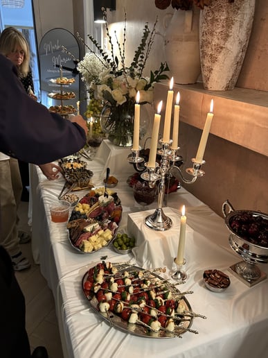 Gallery photo 2 of Elaia Catering