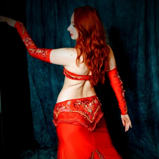 Gallery photo 5 of Elana Bellydance
