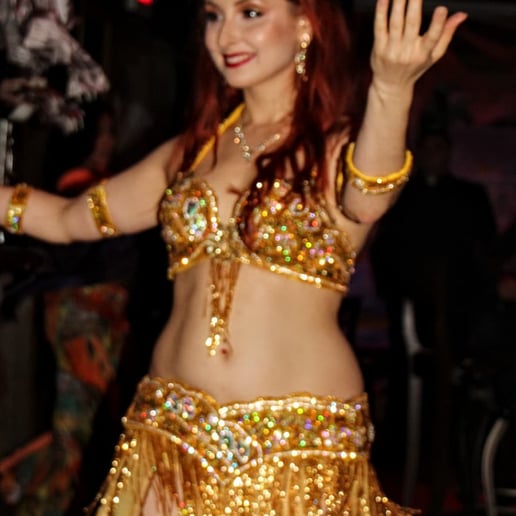 Gallery photo 7 of Elana Bellydance
