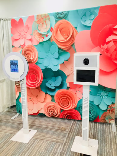 Gallery photo 1 of B n B PhotoBooth / Aperture Ready Photography