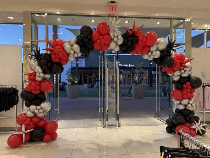 Gallery photo 2 of Elegance Balloon and Charcuterie