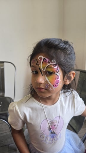 Gallery photo 1 of Elegance Henna Tattoo and Facepaint