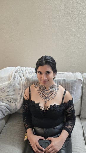 Gallery photo 6 of Elegance Henna Tattoo and Facepaint